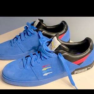 PUMA Suede AD F9DBD 374641-01 Mens size 11